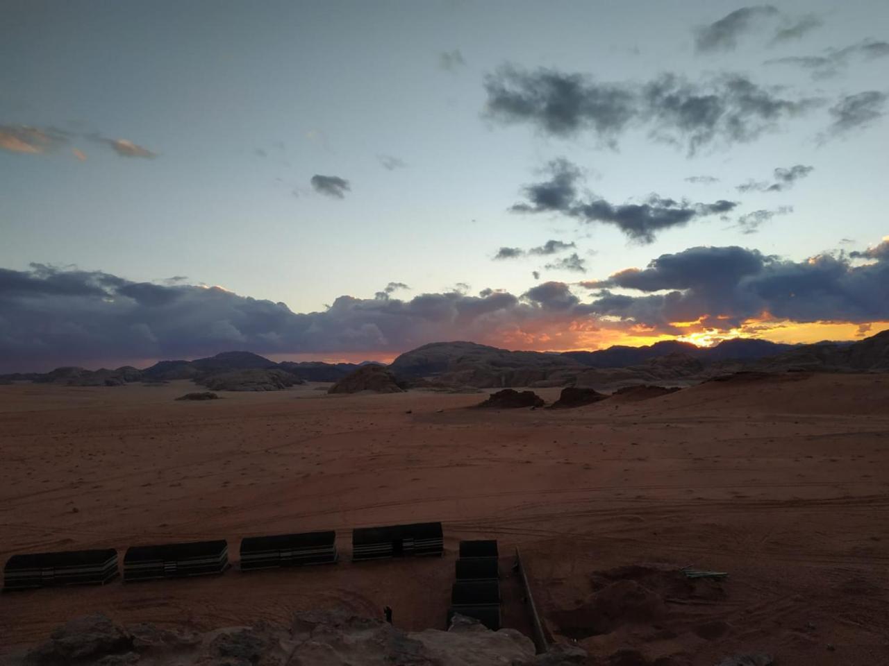 Wadi Rum Candles Camp المظهر الخارجي الصورة